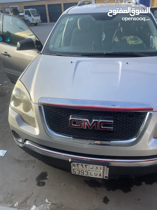 سيارة GMC اكاديا 2009 KM:270k