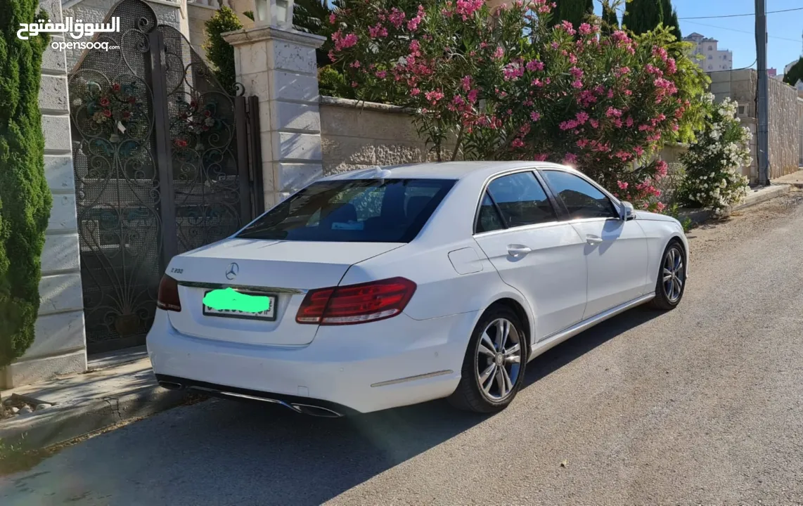 مرسيديس e2000