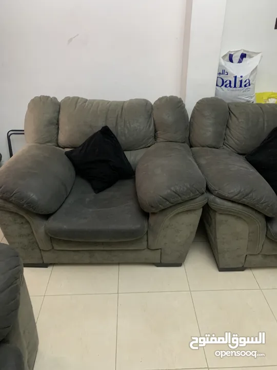 صاله امريكي نظام الدب مع برداي بحاله ممتازه بسعر 80 دينار