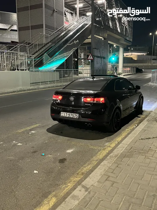 Kia forte koub 2010