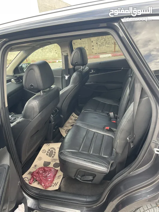 كيا سورنتو فل مسكر دفع رباعي فحص نخب ولا غرام بويه ترخيص تامين شامل سنه عداد 132 اصلي