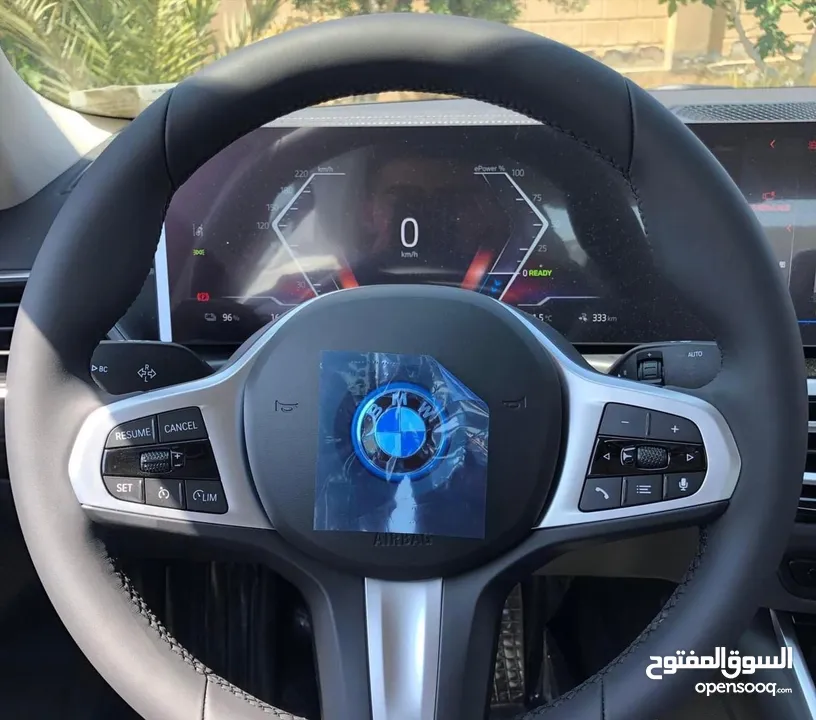 BMW I3 35 L electric 2024 كاش اودفعة 5900د ع الهوية وهوية كفيل التفاصيل في الداخل