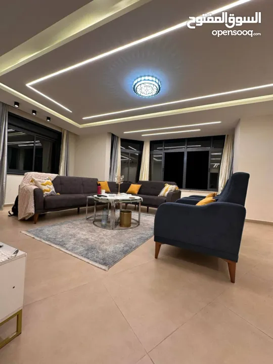 شقه فاخره للبيع في رام الله التحتا / بطن الهوى من المالك مباشره