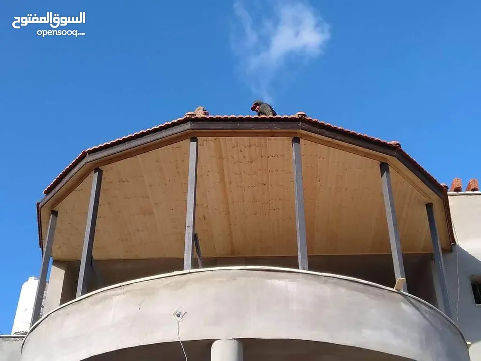 قرميد القرميد  بأنواعه و بجميع أنواعه والأشكال بيع جمله ومفرق راكب ومع الكفاله والضمان