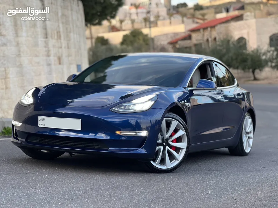 ‏ Model 3 Performance 2019 (Long Range- Dual Motor) قابل البدل