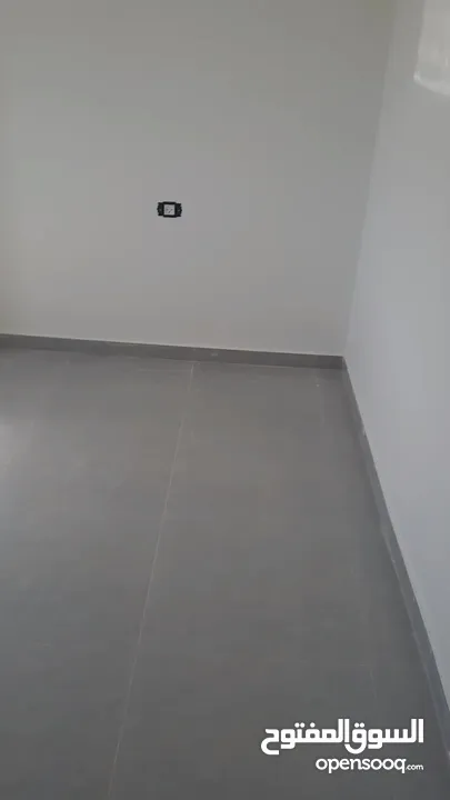 شقة للبيع صغيرة