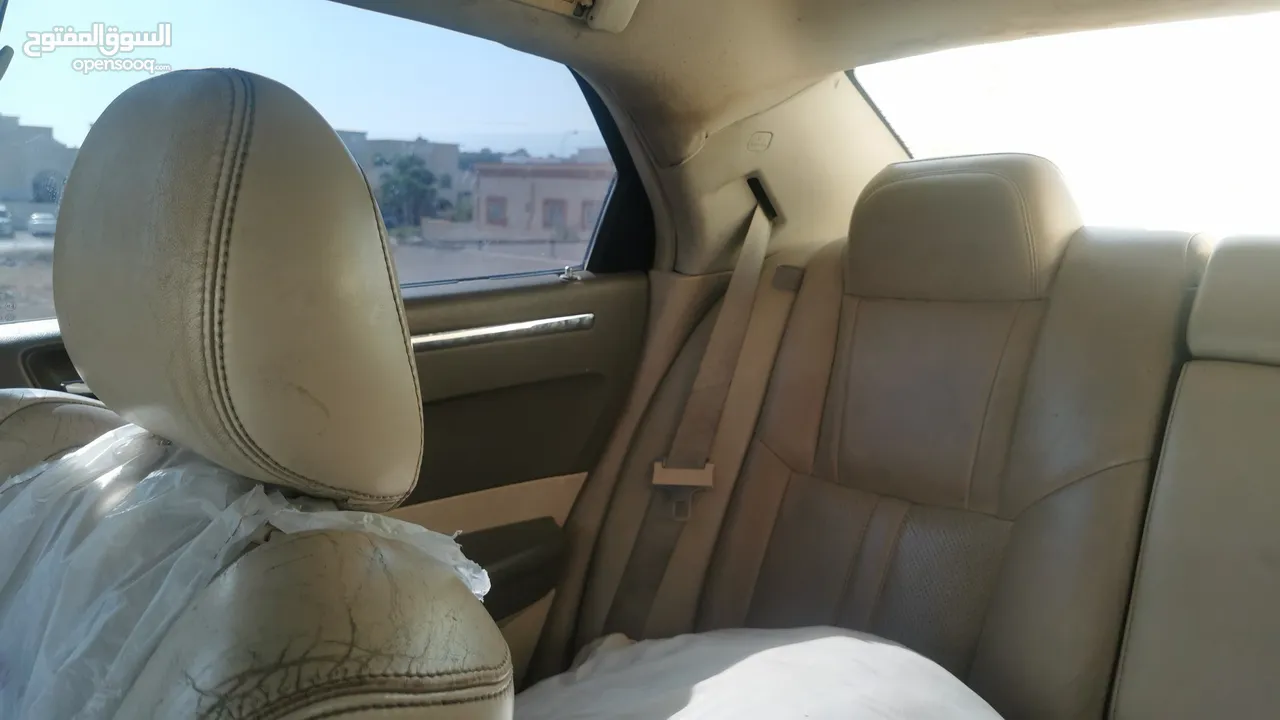 كرايسلر 300c v8 بيعه مستعجله للرغبه في التغيير