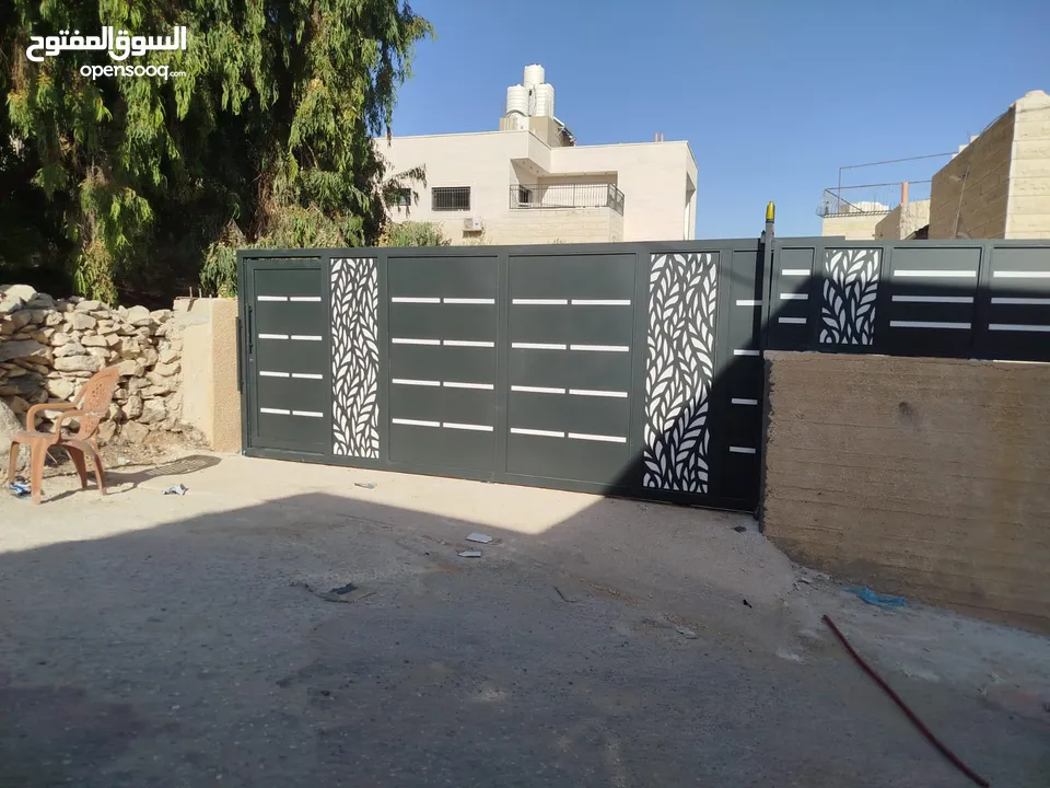 تفصيل ابواب وحراسات ودرزينات وكل شي يخص عالم الحديد