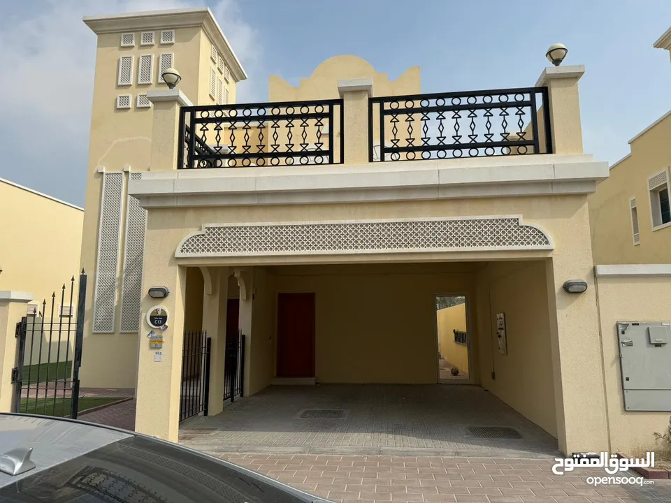 BEAUTIFUL 4BHK VILLA+ MAID IS FOR RENT IN JVC.