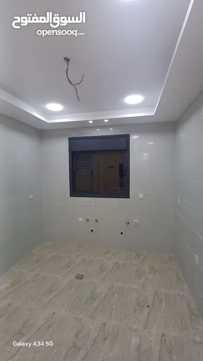 شقة فاخرة للبيع السادسة ط3هندسي 85 م تراس + مصعد اطلالة بحرية دائما