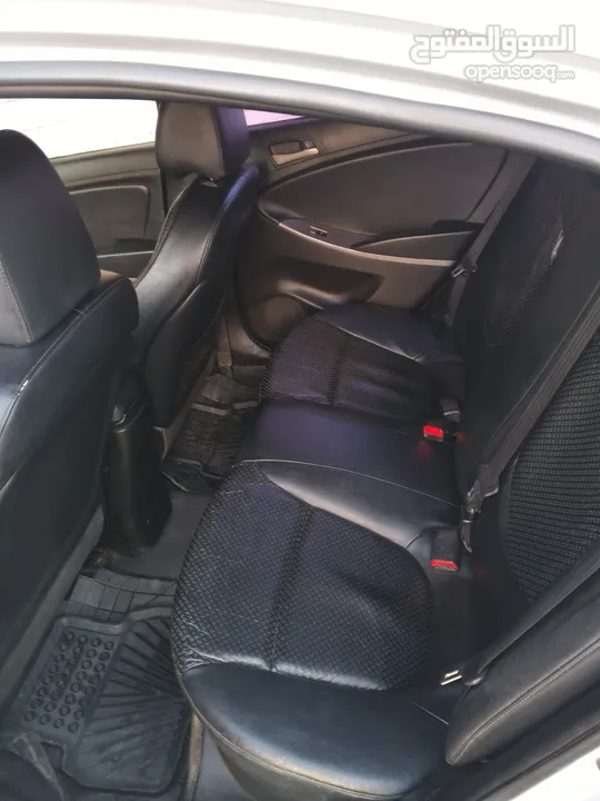 هونداي اكسنت ديزل ترخيص 2015