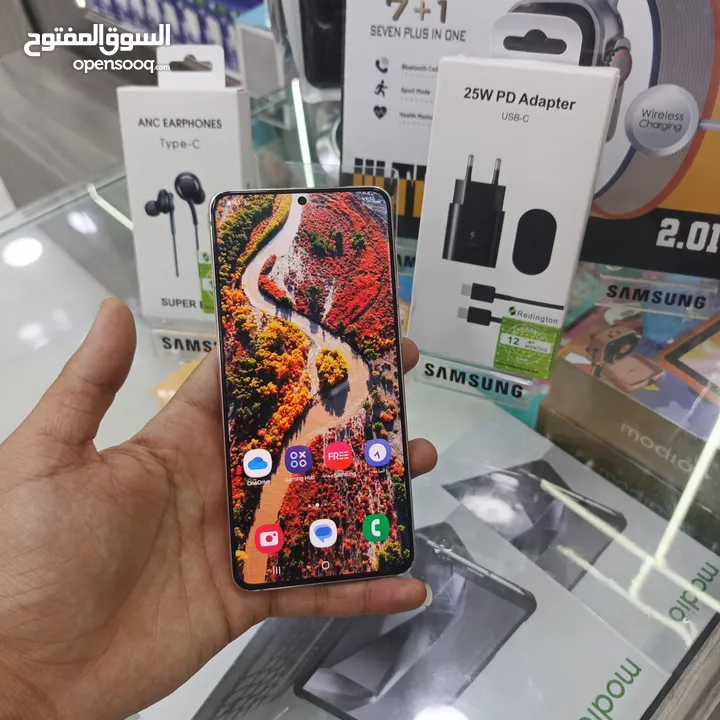 مستخدم نظيف samsang s21 plas 5g 16ram 256g امريكي وعربي
