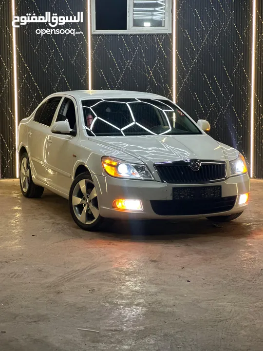 سكودا اوكتافيا رمش