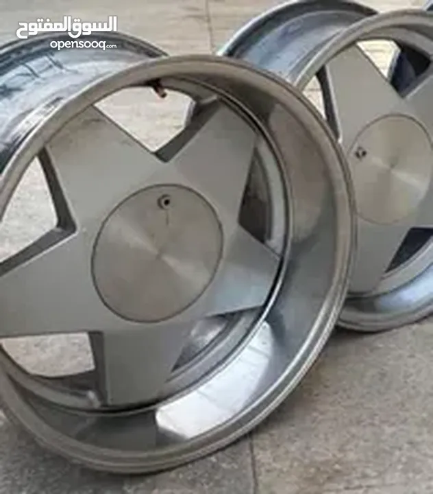 جنط بوربيت الماني محير اربع براغي مع كوشوك بحاله جيده
