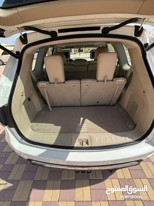 2014 Nissan Pathfinder SL - Full Option - Low KM - Four Wheel Drive - GCC