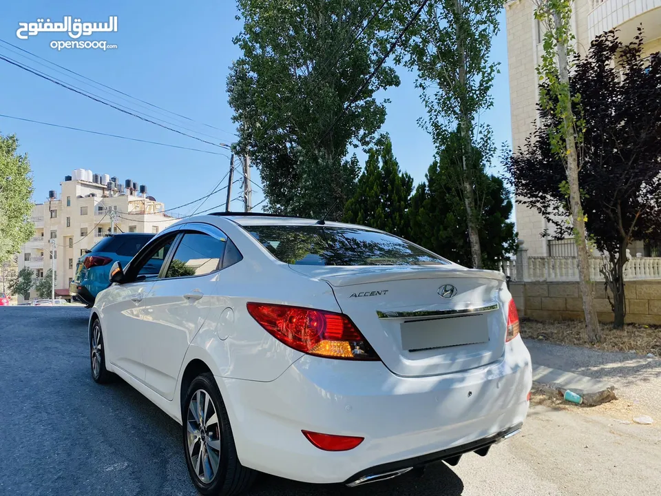 هونداي اكسنت 2018 فل اوتماتك   ماتور 1600 فل اضافات ترخيص وتأمين جديد الله يبارك لصاحب النصيب..