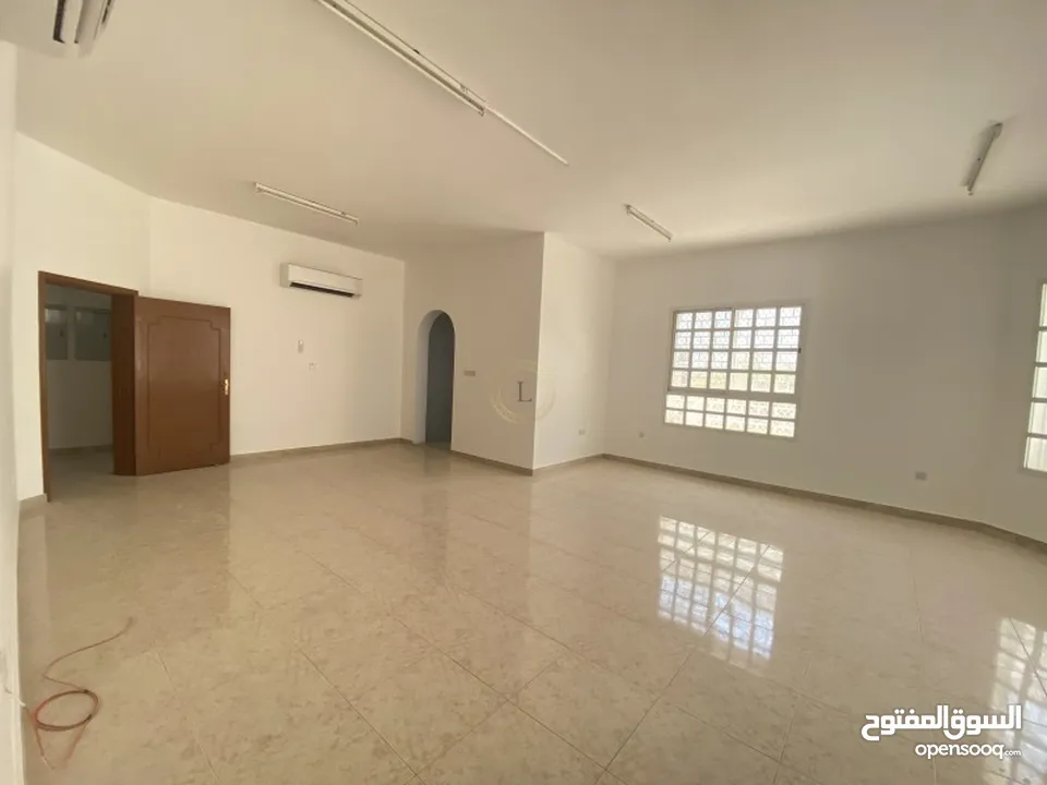 Bright peaceful  Ground floor  Private entrance