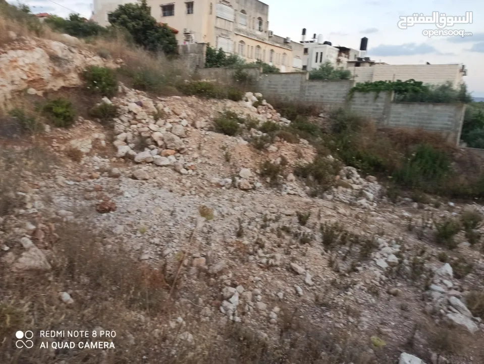 قطعة مرتبة للبيع أو التبديل على شقق