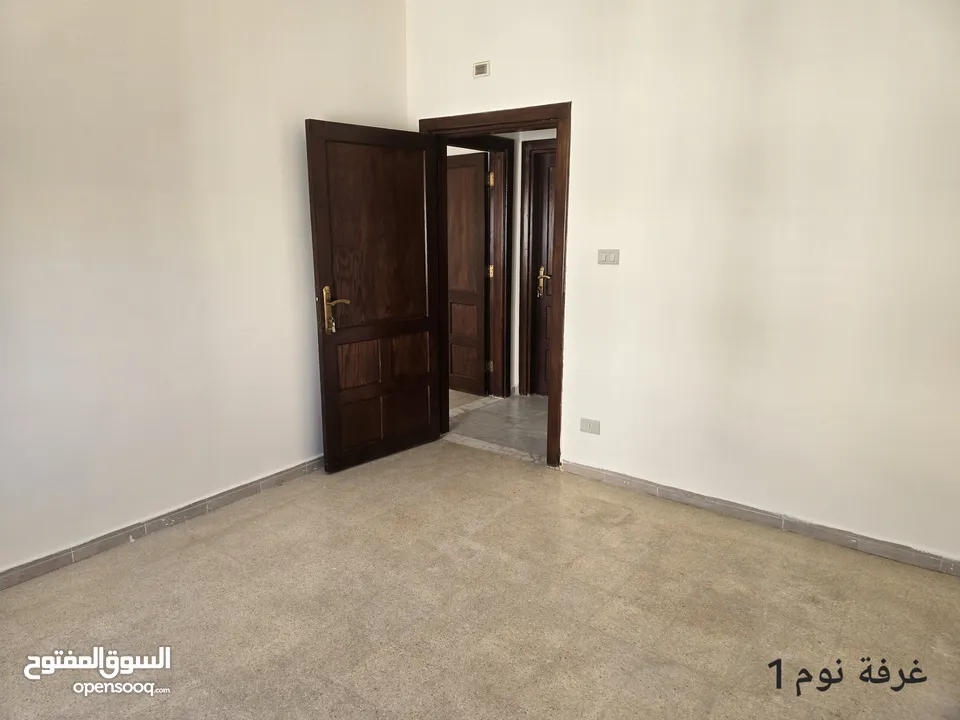 شقة للبيع في ضاحية الرشيد من المالك مباشرة