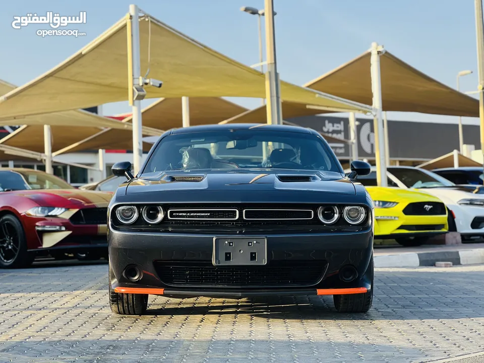 DODGE CHALLENGER SXT