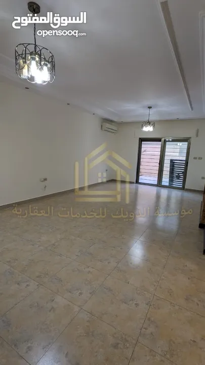 شقة فاخرة - عبدون - 4نوم 2ماستر - حديقة - ترسات - مسبح - أرقى مناطق عبدون -