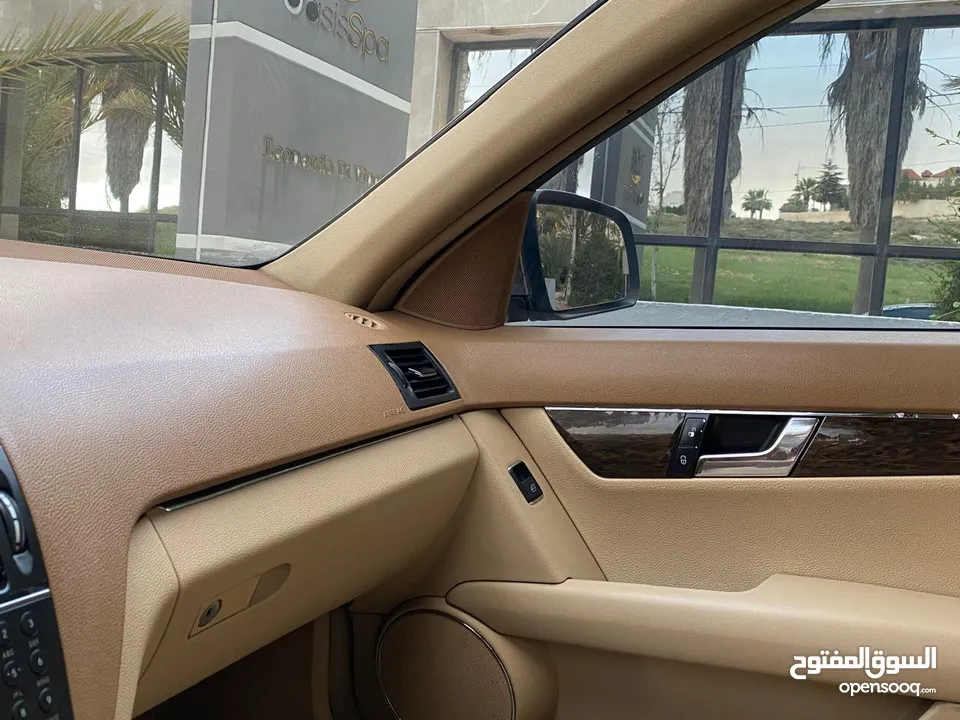 مرسيدس c200 2008  فل مع الفتحه     اضافات مميزه فتحه/برادي كهرباء/حساس