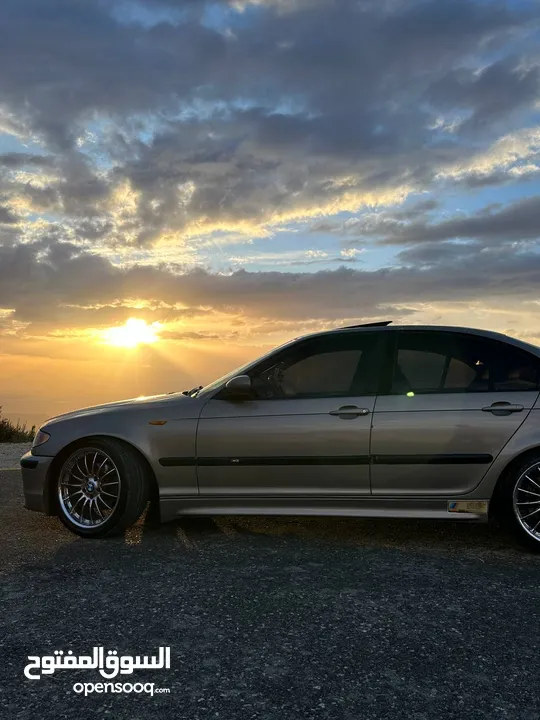 للبيع او اقساط عن طريق بنك العربي الاسلامي BMW E46/ موديل 2000