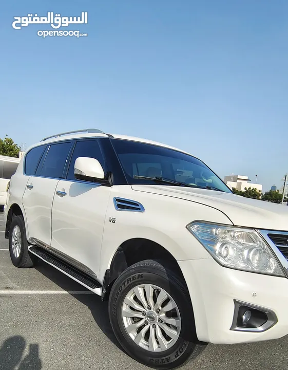 Nissan Petrol 2016 second owner. excellent condition car.