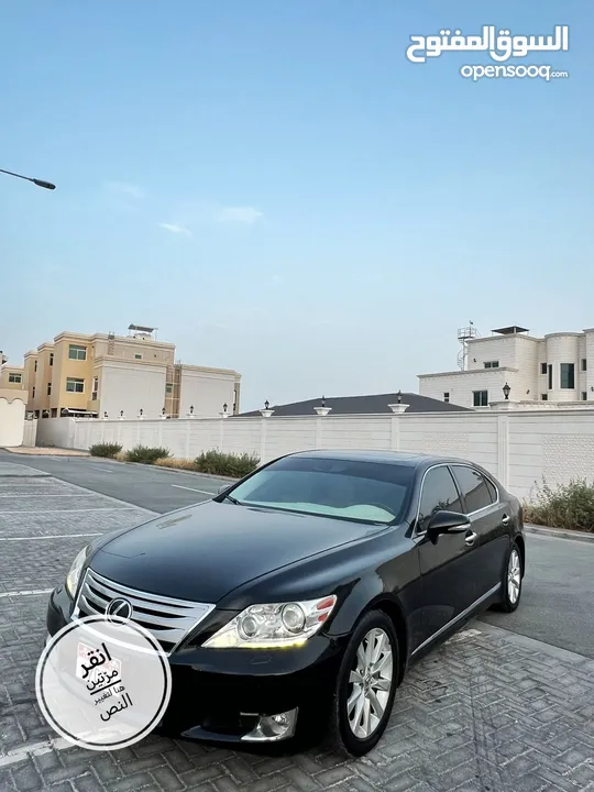 للبيع لكزس LS460 وارد امريكا نظيف جدا