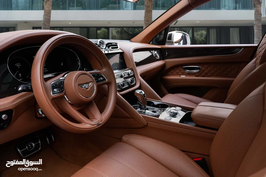 Bentley Bentayga V8