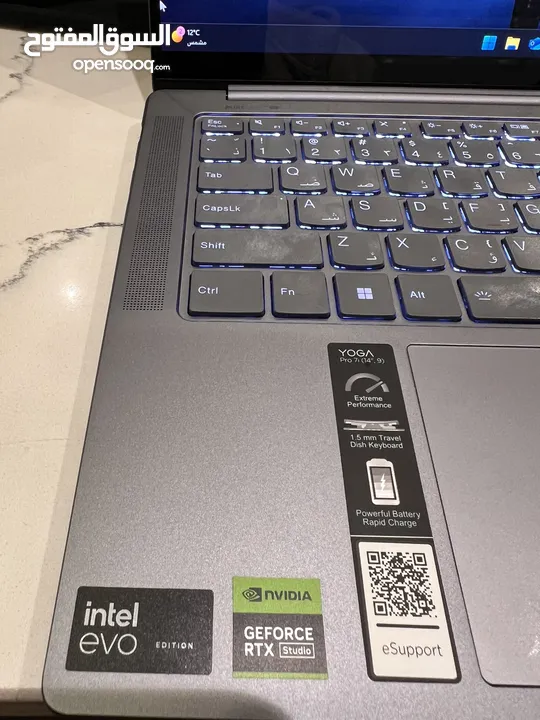 Lenovo laptop yoga pro 7 intel i7 RTX 4050