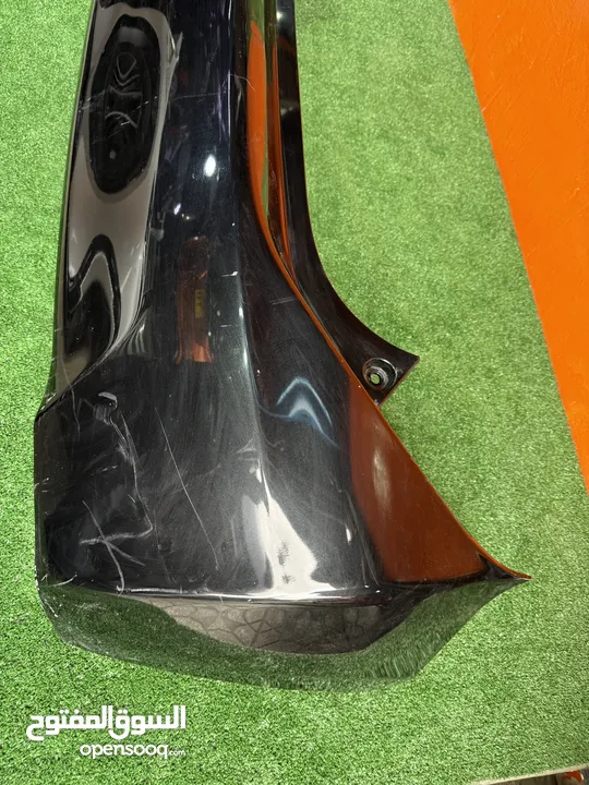 طمبون خلفي بريوس سي 2012-2015  اصلي مستعمل ياباني بحالة جيده موضوح بصور  Toyota Prius c2012-2015