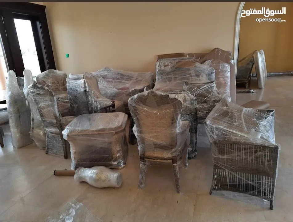 Unique Al Hoorain Packers & Movers. Local & International Moving. Complete Moving /Storage Solution