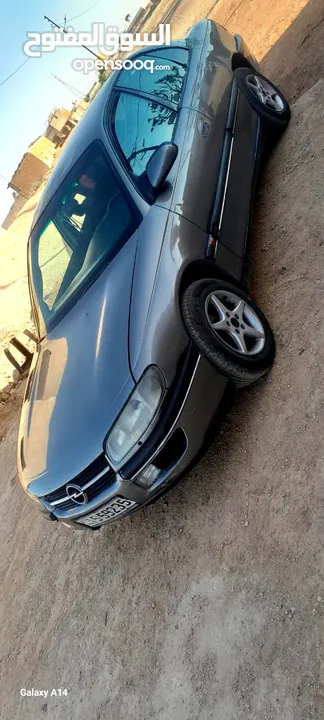 ابل اوميقا 95