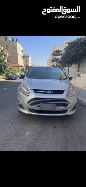 فورد سي ماكس 2016 انيرجي  بحالة الوكالة فل نظافة  جميع الإضافات بدون فتحة  صيانة دورية في الوكالة