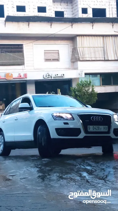 Audi Q5 turbo 4*4
