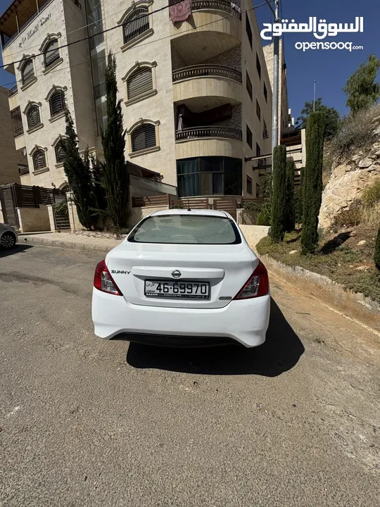 Nissan Sunny 2016