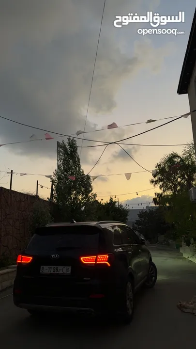سورينتو 2018 فل الفل ما عدا فتحه فرش بني فل ثنين على أربعه