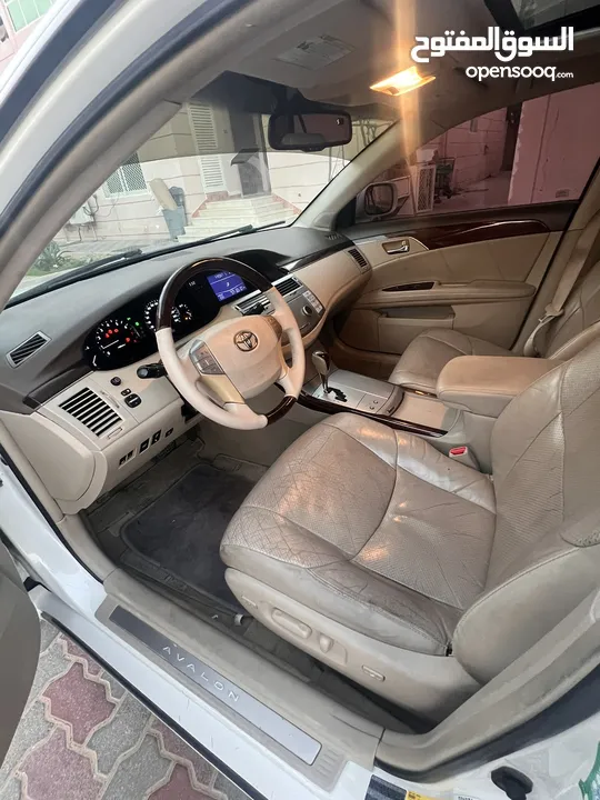 For sale  Toyota avalon model 2010 GCC Ful option one year mulkiya  with out accedent