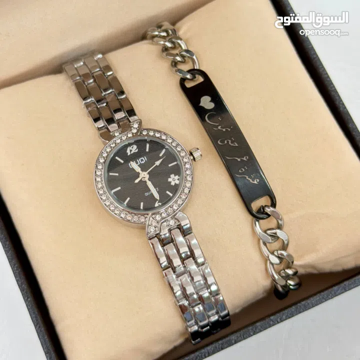 طقم ساعة واسوارة ستاتي  الحفر حسب الطلب