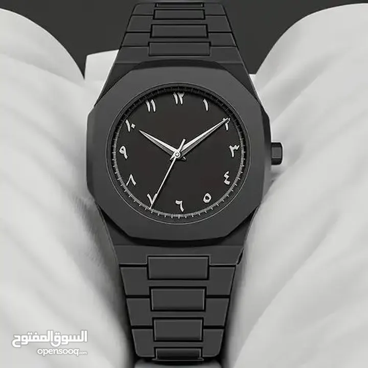 ساعة دي ون ميلانو بالوان متعددة وفخمة