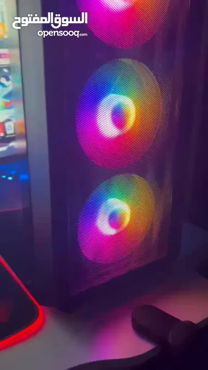 سيت اب كمبيوتر جيمنج مع كامل الملحقات الخاصة به