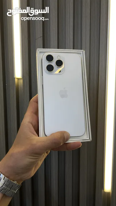iPhone 16 Promax 256G / Battery : 100% وارد شرق أوسط
