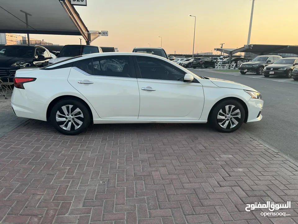 Nissan altima gcc 2020 v4 2.5L