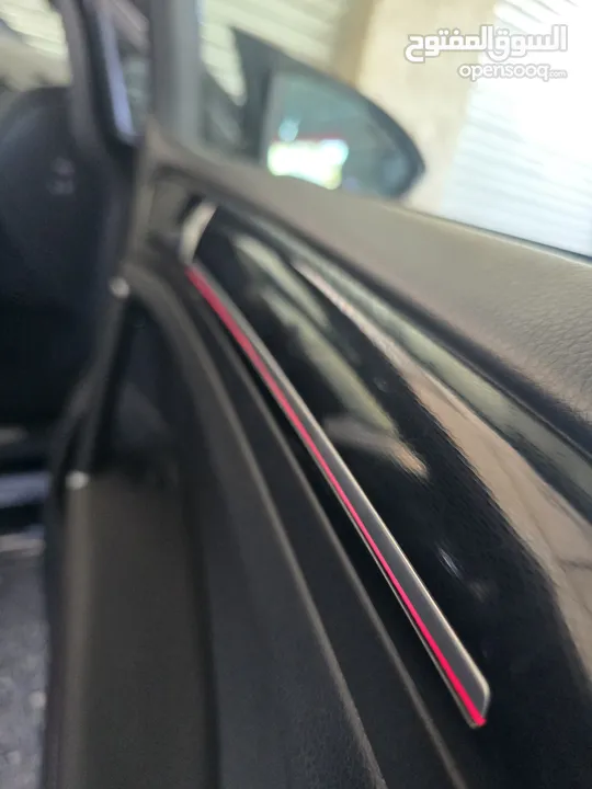 Golf gti  وارد الماني مش خليجي  ترخيص 2016 فل الفل