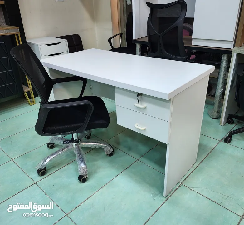 مكتب 120سم +كرسي مع توصيل مجاني داخل عمان