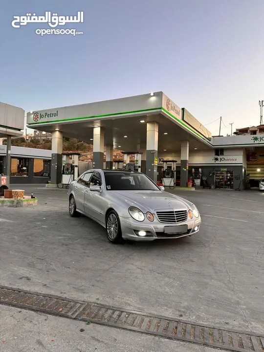 مرسيدس E200  2007