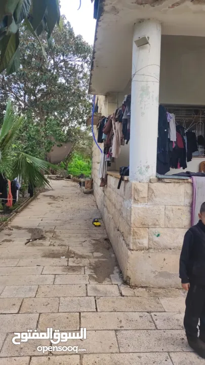 بيت للبيع في وسط ارتاح .