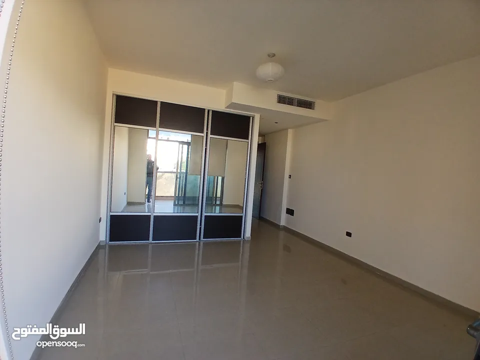 شقة للايجار في اجمل مواقع دير غبار