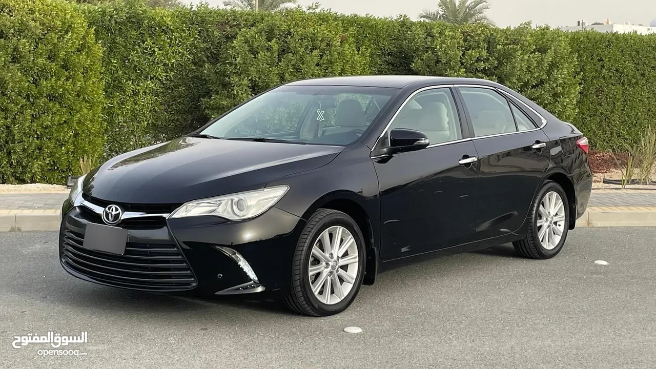 Camry GLX 2017